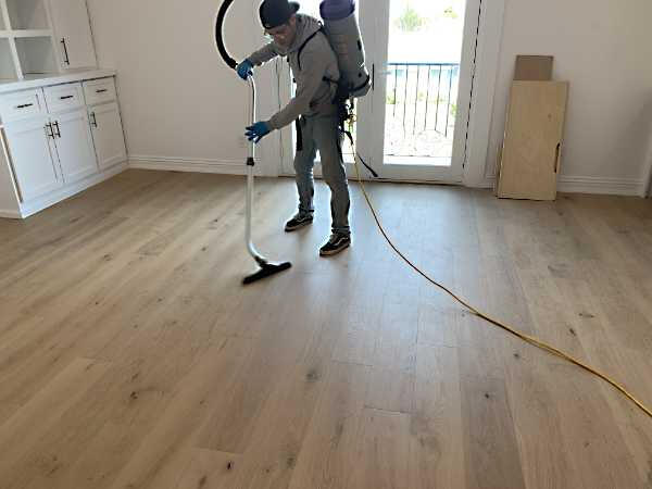 Post Construction clean up service by Impressions Commercial Maintenance Post Construction clean up service by Impressions Commercial Maintenance
